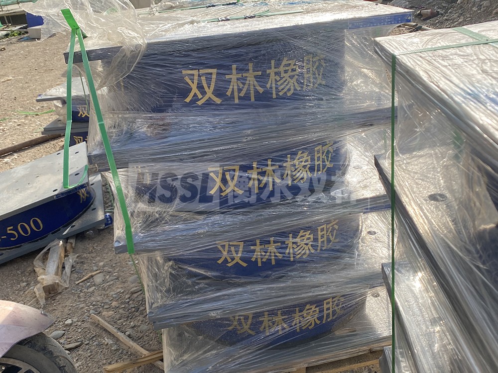 LNR600隔震橡胶支座生产厂家